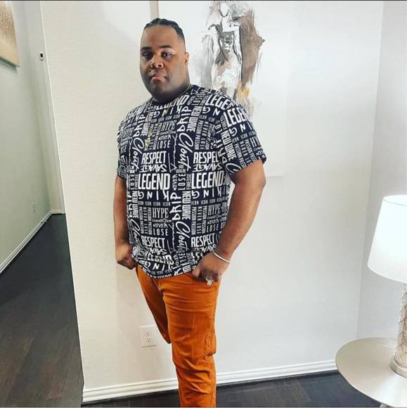 Meet your Posher, Cam - Picture 1 of 1